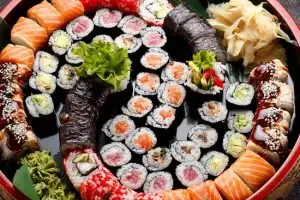 שולחן שוק סושי